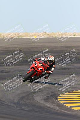 media/May-26-2024-TrackXperience (Sun) [[9b53715927]]/2-Level 3/Session 2 (Bowl Exit)/